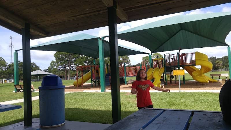 Fred Lee Park - Image 2