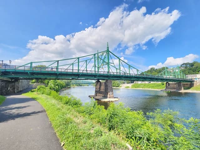 Riverside Park - Image 2