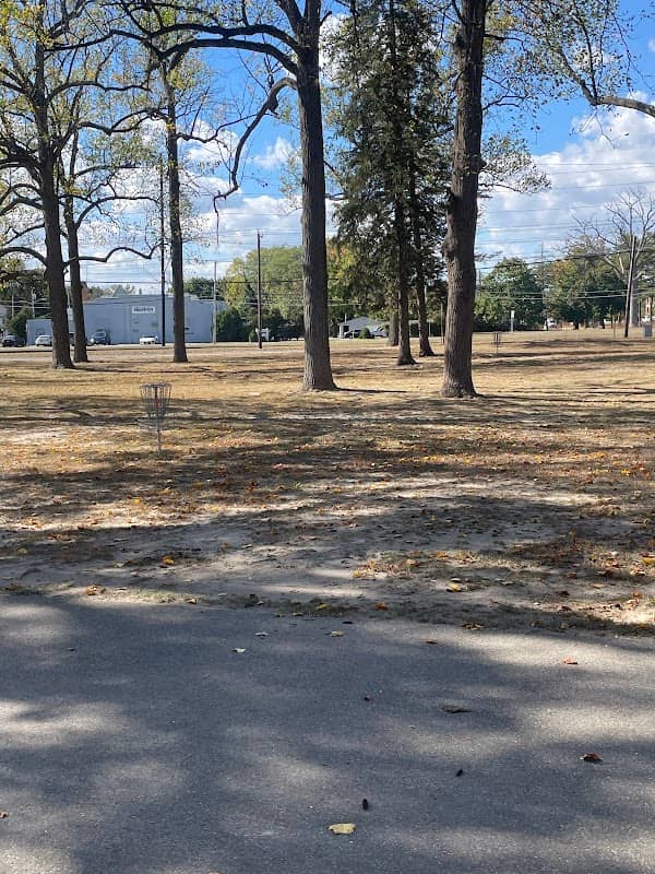 Landis Park Disc Golf Course - Image 3