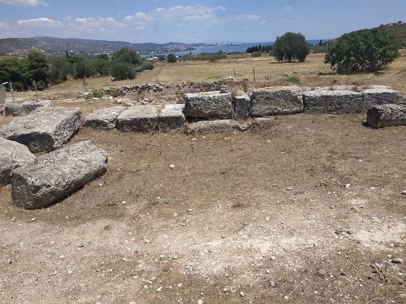 The ancient Temple of Isthmia (Temple of Poseidon) - Image 2