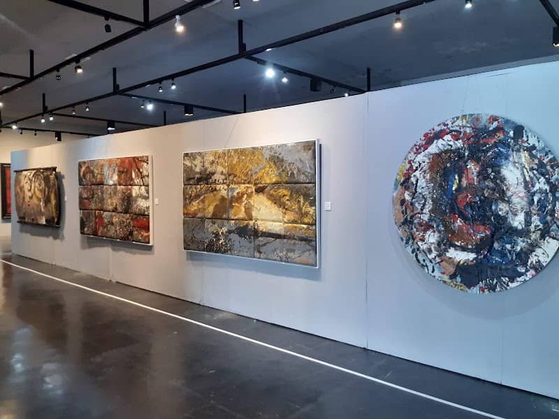Art Bridge - Image 2