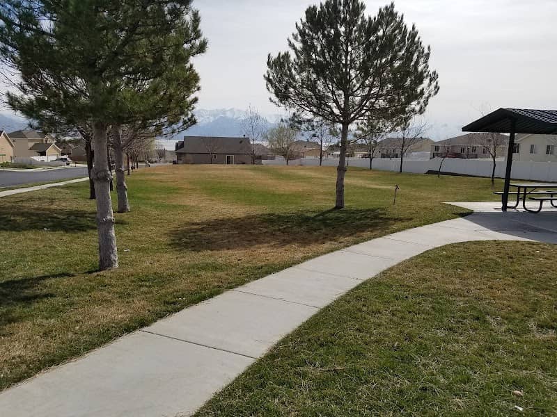 Mountain Moon Park - Image 2
