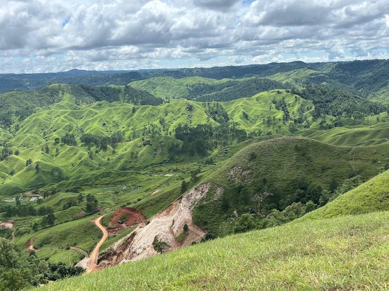 Markham Valley View Point - Image 1