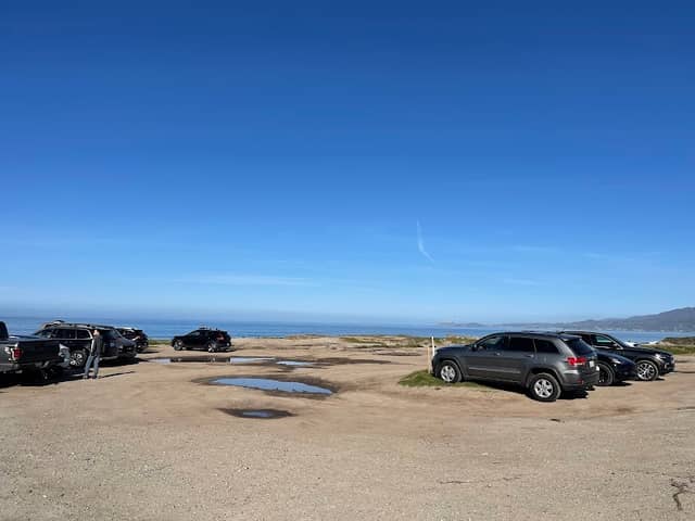 Half Moon bay trailhead parking - Image 2