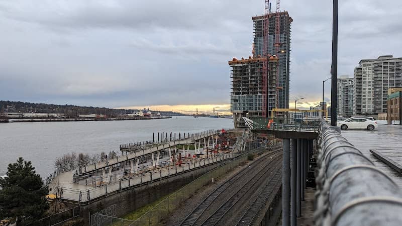 Westminster Pier Park Entrance - Image 2