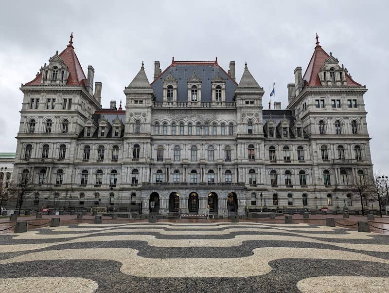 New York State Capitol - Image 3