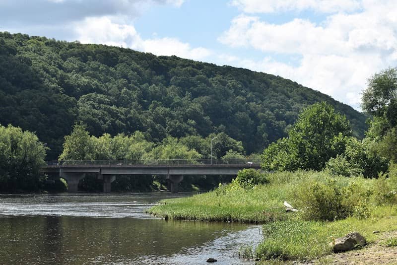 8th Street Bridge - Image 3