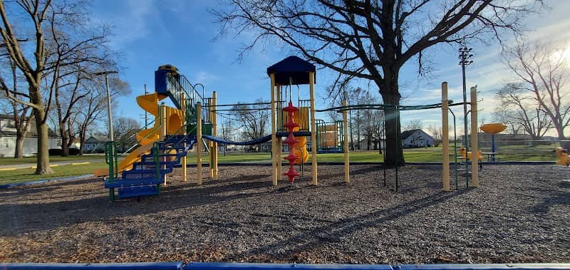 Lions Park - Image 1
