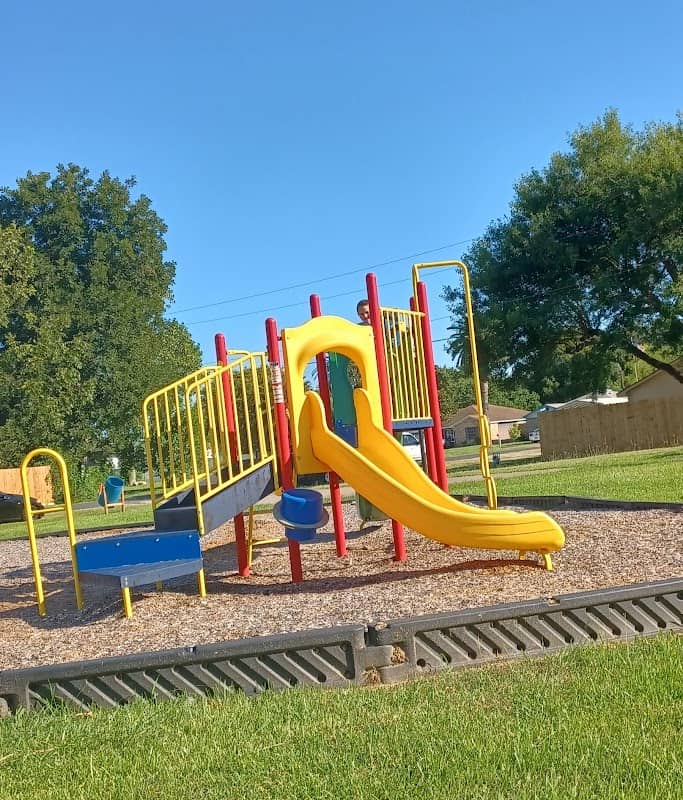 Heights Park - Image 2