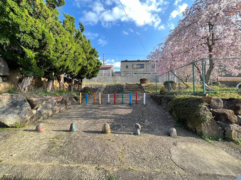 Shimoyama Green Heights Park - Image 1