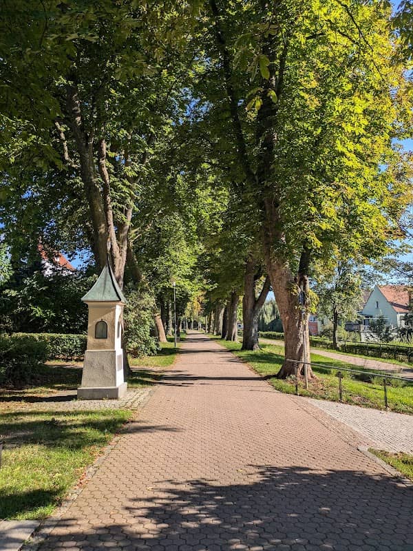 Promenade - Image 1