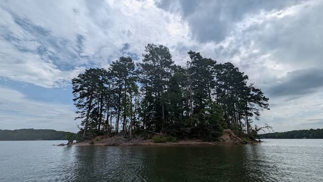 Tugaloo island - Image 3
