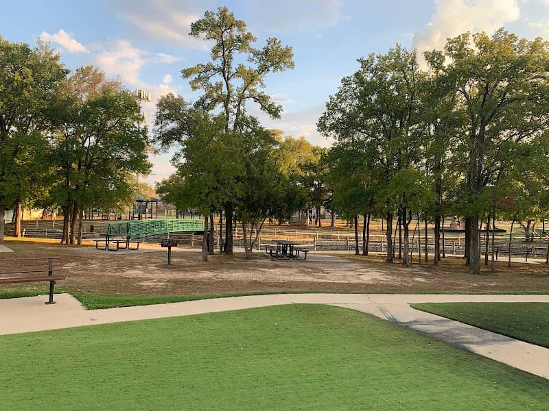 Bicentennial Park - Image 2