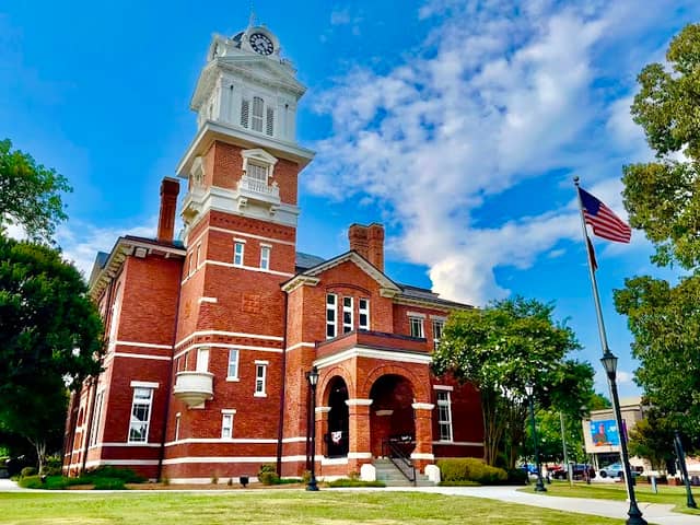 Gwinnett Historic Courthouse - Image 1