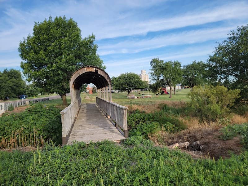 Lone Wolf Town Park - Image 1