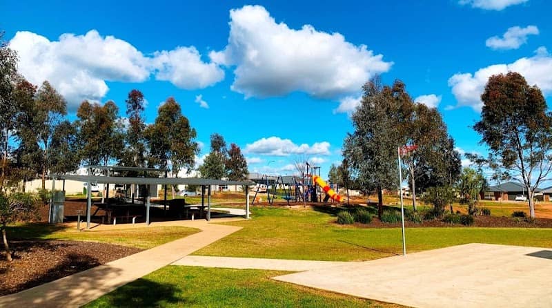 Gobbagombalin Park - Image 1