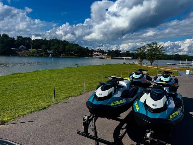 Smith Lake Jet Ski Rentals - Image 2