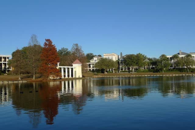 Avant Garden Park - Image 1
