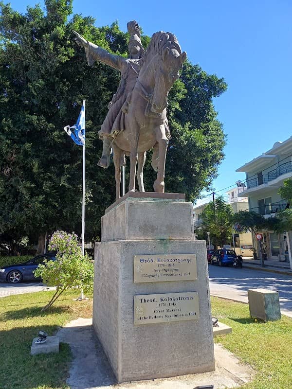 Theod. Kolokotronis Statue - Image 1