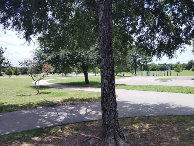 Running Bear Park - Image 2