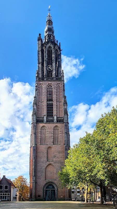 Onze Lieve Vrouwetoren - Image 2