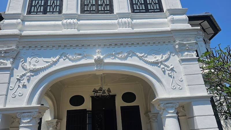 Phra Aram Sakhonkhet Mansion - Image 2