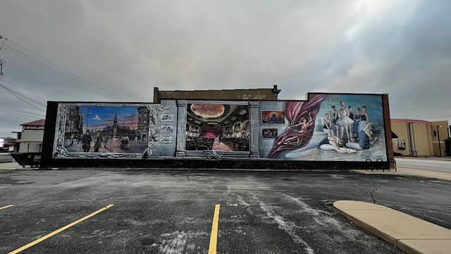 Celebrating the Performing Arts in Joplin Mural - Image 2