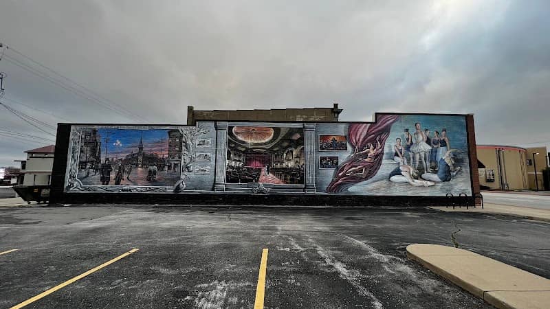 Celebrating the Performing Arts in Joplin Mural - Image 2