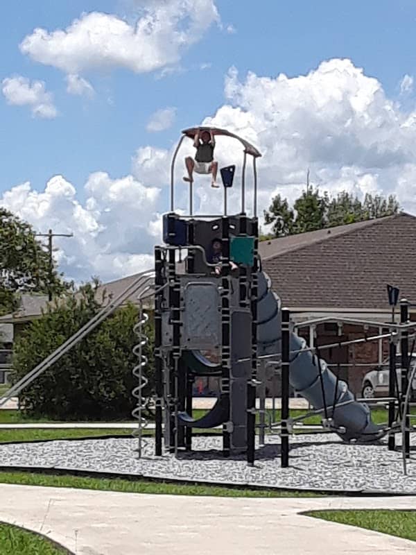 Livingston Parks - Image 2