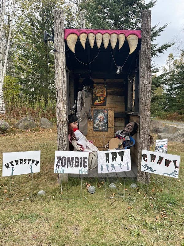 HerbsterZombieShack - Image 1