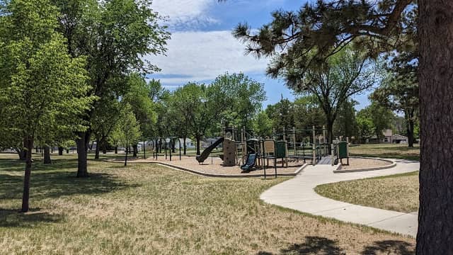 Lions Park - Image 2