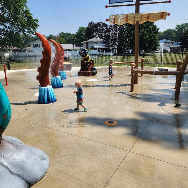 Surfside Park - Image 1