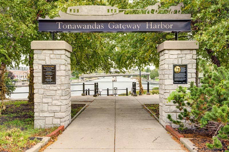 Gateway Harbor - Image 2