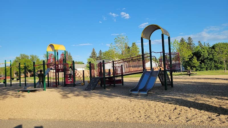 Churchill Park - Image 1