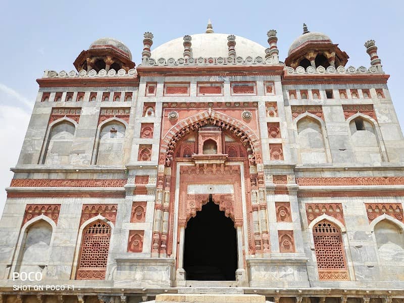 Tomb Of Shah Ibrahim - Image 1