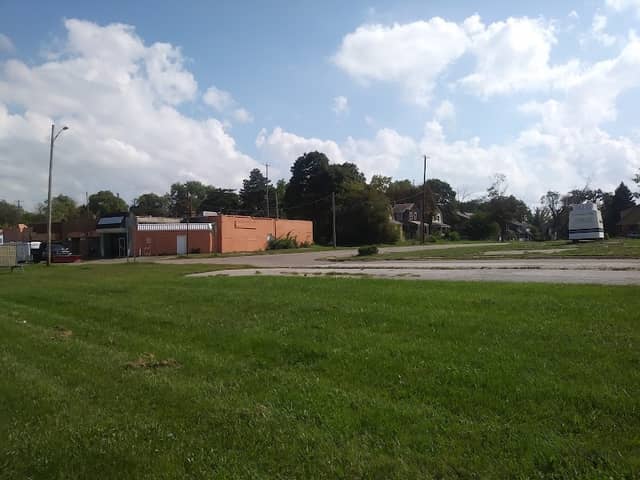 Bassett Park - Image 2