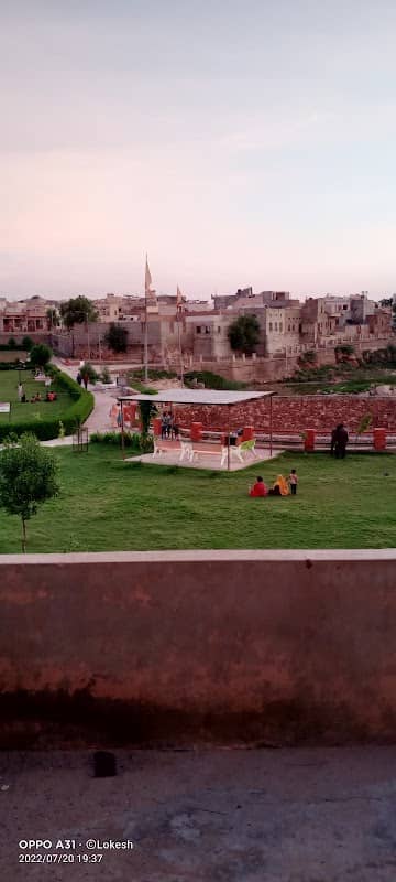 Temple Park - Garden - Image 1