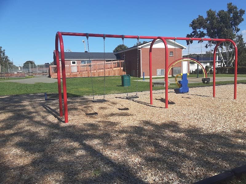 Des Balancines Park - Image 1