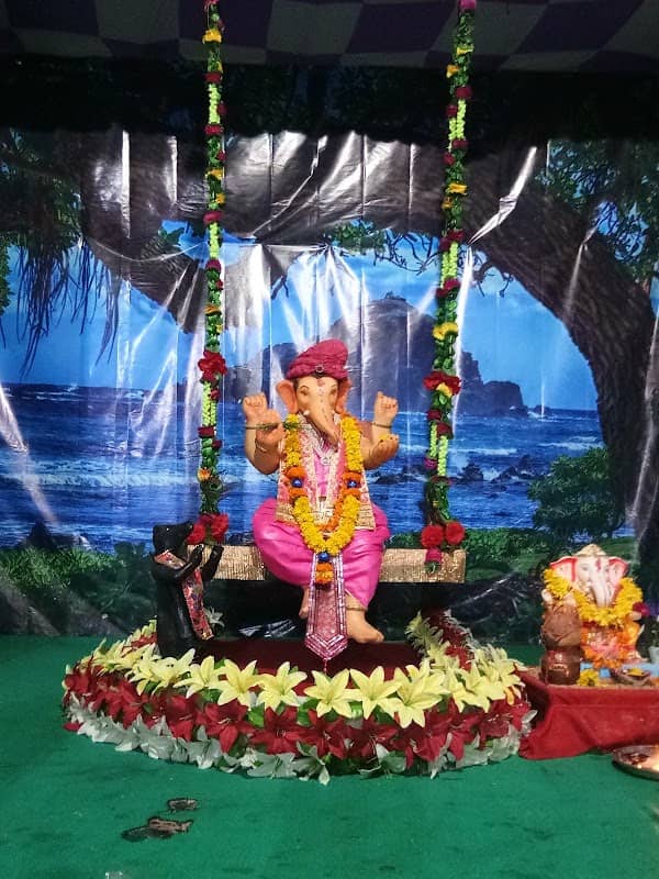 Moti Baug - Image 1