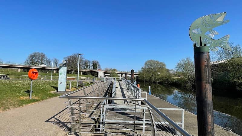 Hoys Meadow - Image 2
