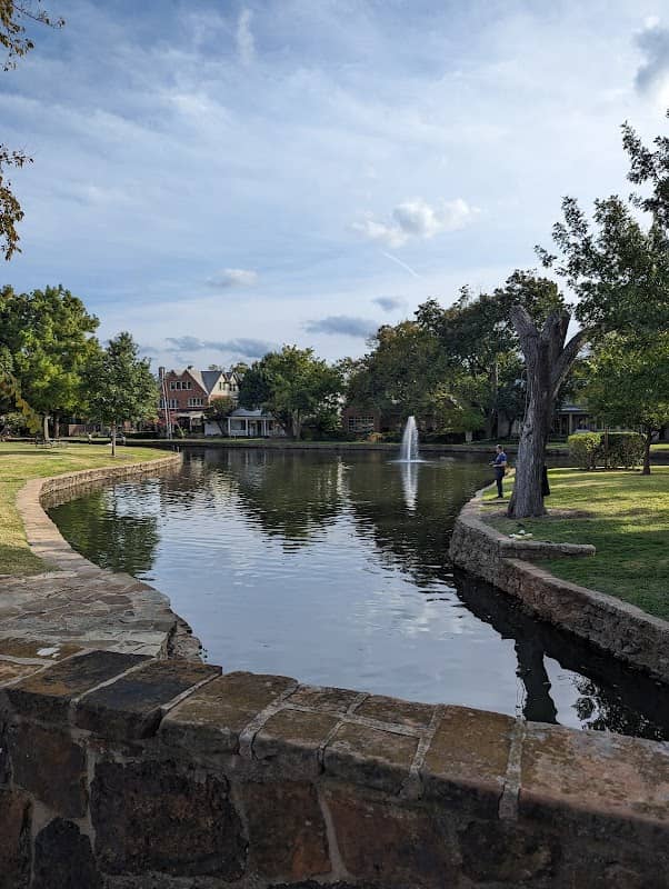 Caruth Park - Image 1