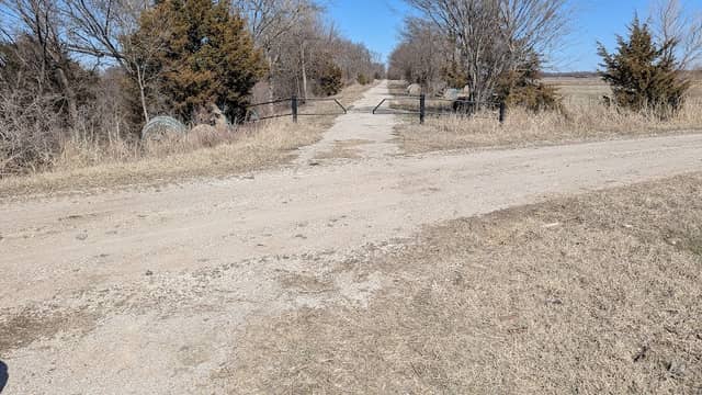 Osage Cuestas Trail - Image 1