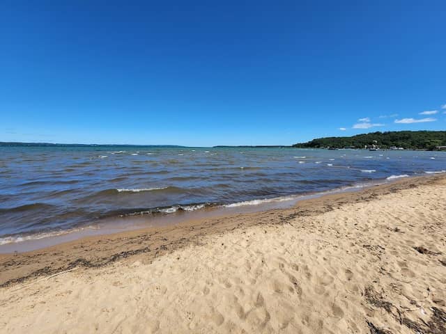 Gens Park - Image 1