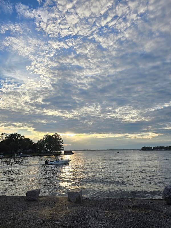 Lake Conroe - Image 3
