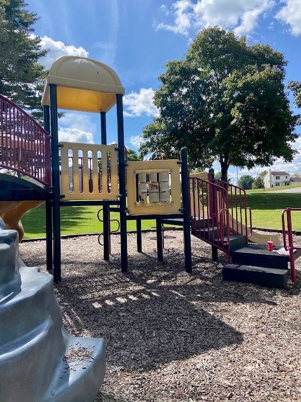 Hoback Park - Image 1