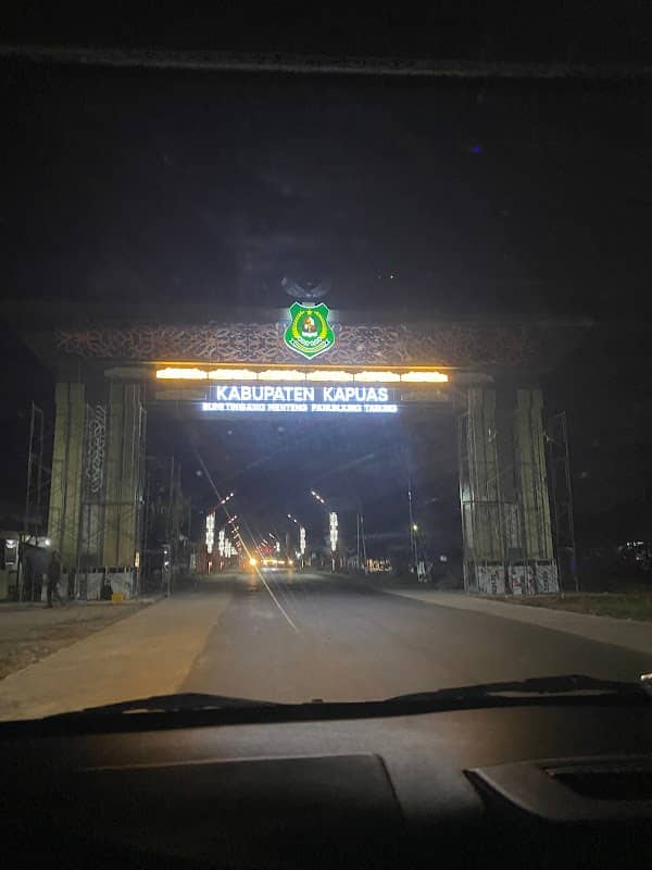 Gerbang Selamat datang Kota Kuala Kapuas - Image 1