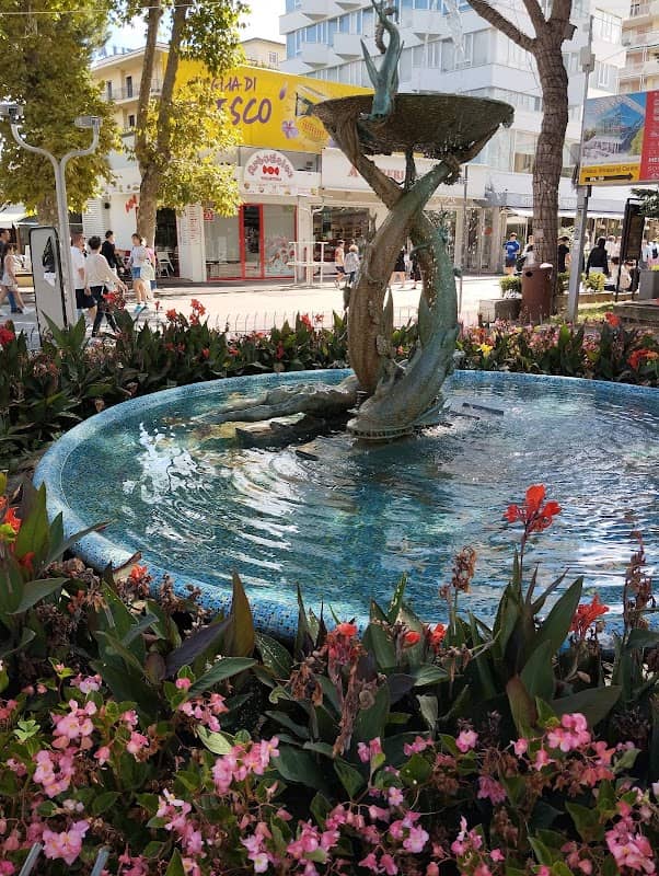 Fontana del Nuotatore - Image 1