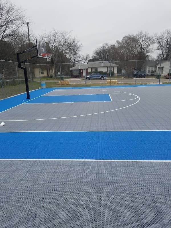 Lions Neighborhood Park - Image 2
