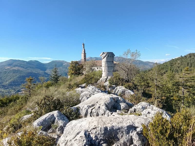 Point De Vue - Image 1