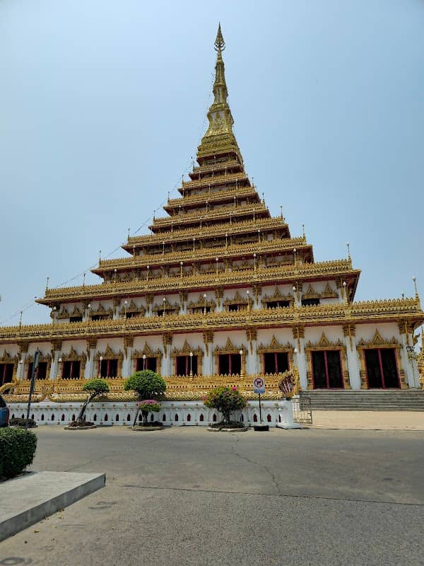 Phra Mahathat Kaen Nakhon (Wat Nong Wang) - Image 1